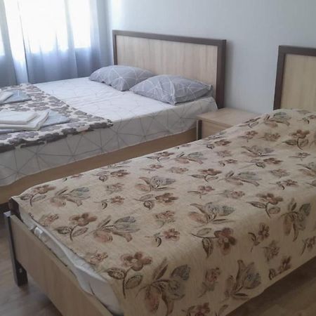 Гостевой Дом "Сария" Hotel Alakhadzi Kültér fotó