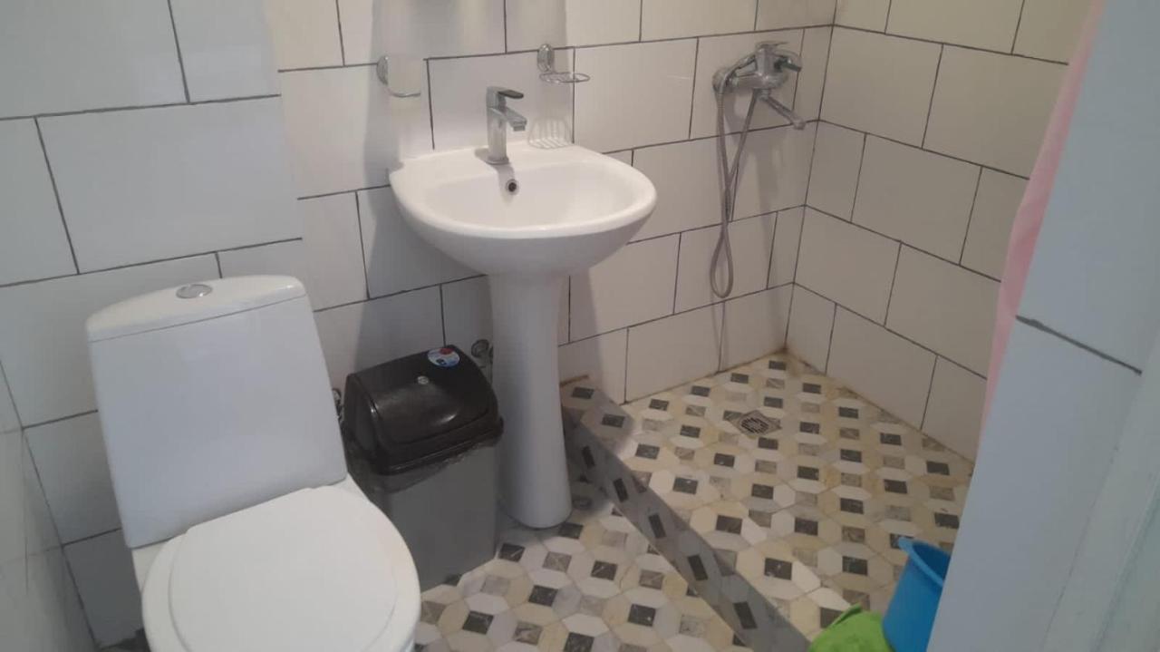 Гостевой Дом "Сария" Hotel Alakhadzi Kültér fotó